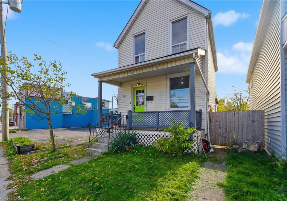 166-beach-road-hamilton-ontario-40799820