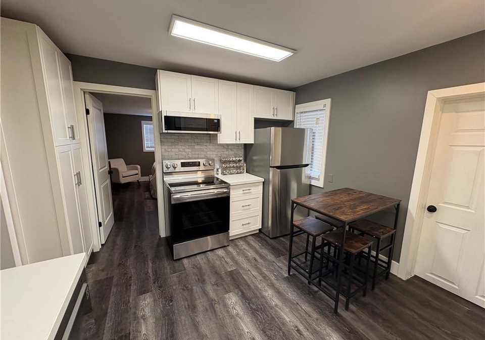 212-rosslyn-avenue-hamilton-ontario-40799833