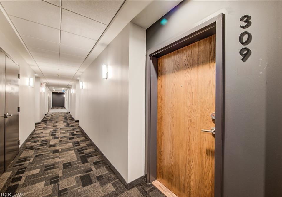 247-northfield-drive-waterloo-ontario-40799843