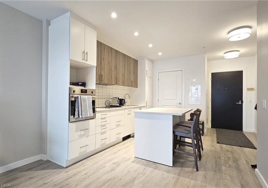 181-king-street-s-waterloo-ontario-40799909