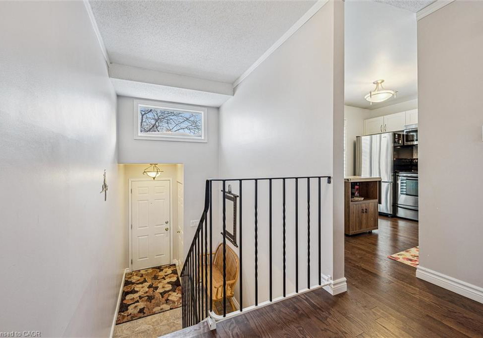 205-highland-crescent-kitchener-ontario-40799920