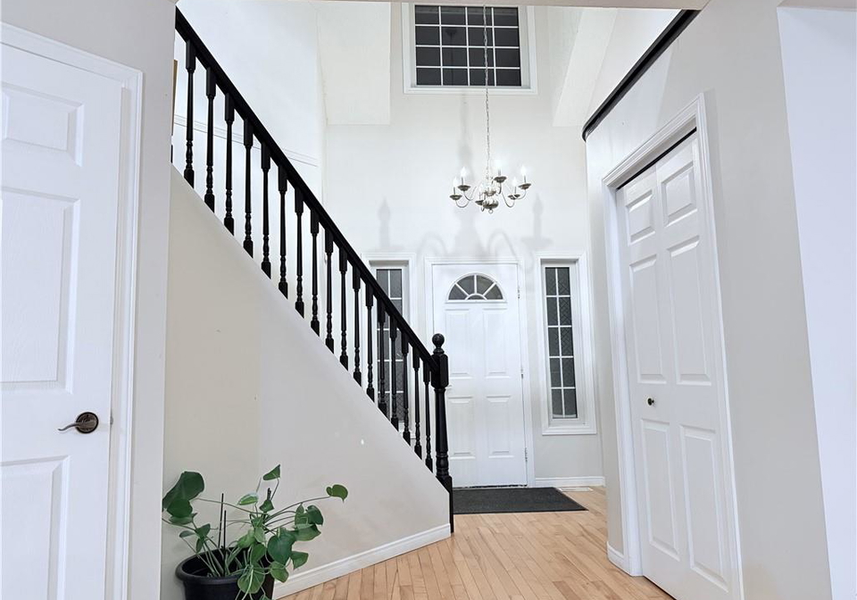23-marsh-crescent-guelph-ontario-40799935