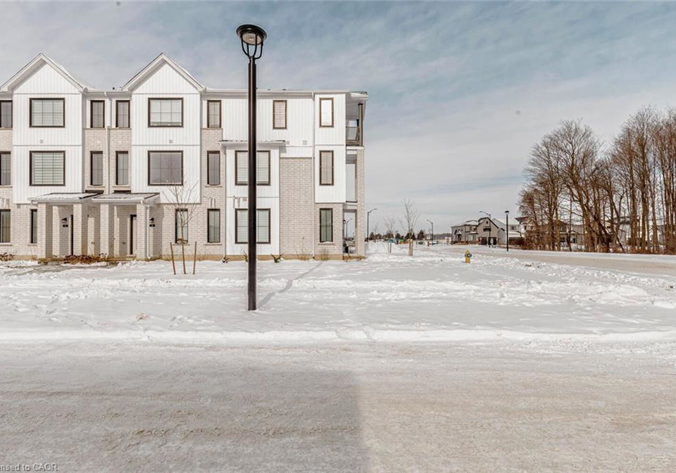 1781-henrica-avenue-london-ontario-40799956