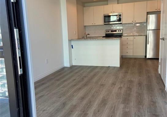 108-garment-street-kitchener-ontario-40799977