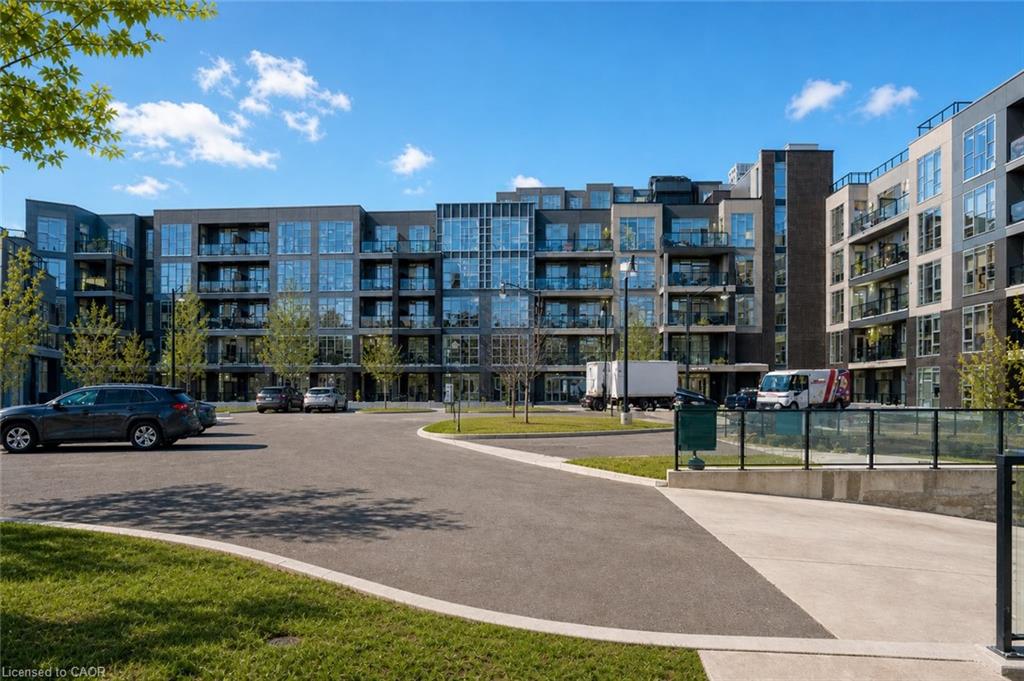10-concord-place-grimsby-ontario-40800091