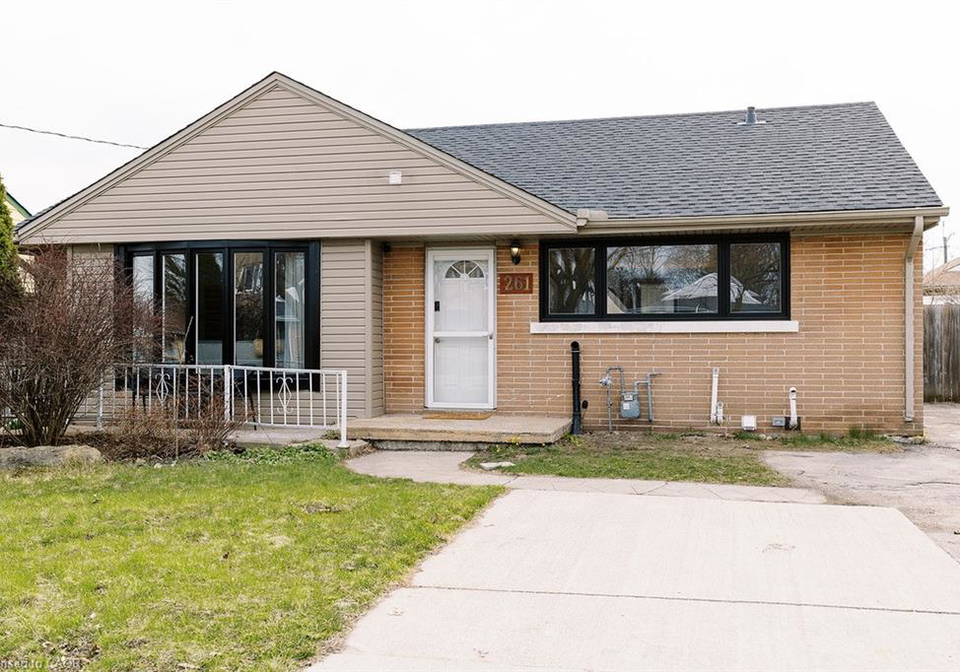 261-belmont-avenue-w-kitchener-ontario-40800104