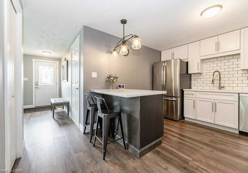 41-ridgeway-crescent-kitchener-ontario-40800123