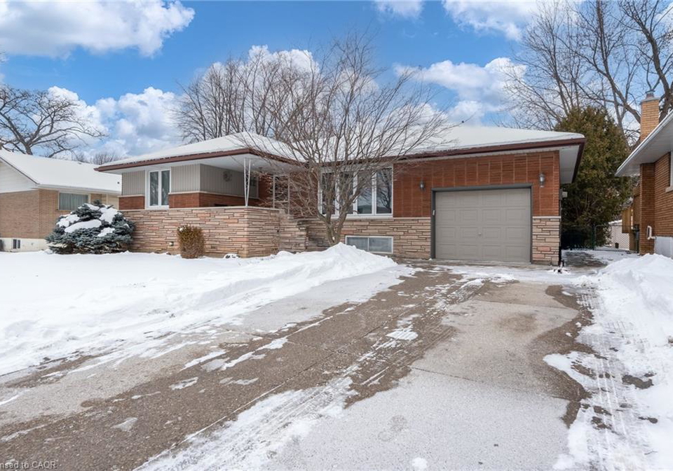 162-bendamere-avenue-hamilton-ontario-40800137