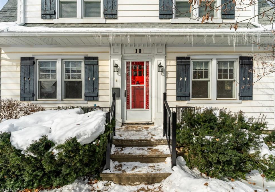10-robinson-road-s-grimsby-ontario-40800159