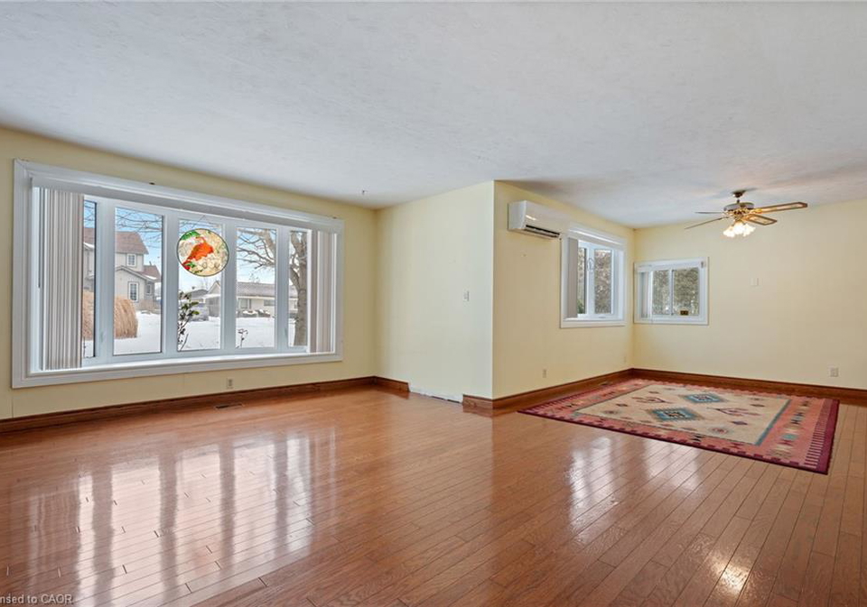 367-cedar-drive-turkey-point-ontario-40800184