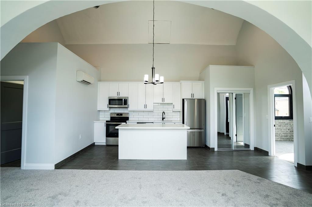 130-elgin-street-brantford-ontario-40800255