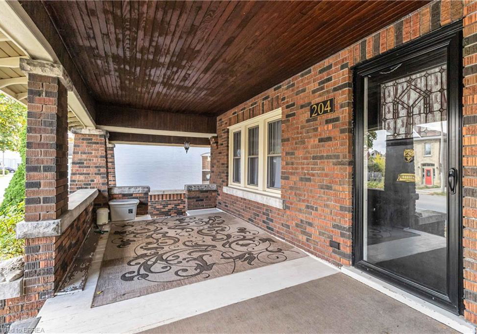 204-brant-avenue-brantford-ontario-40800366