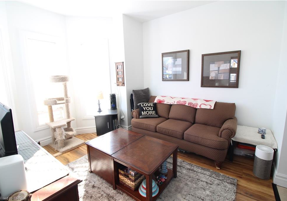 62-dundas-street-brantford-ontario-40800436