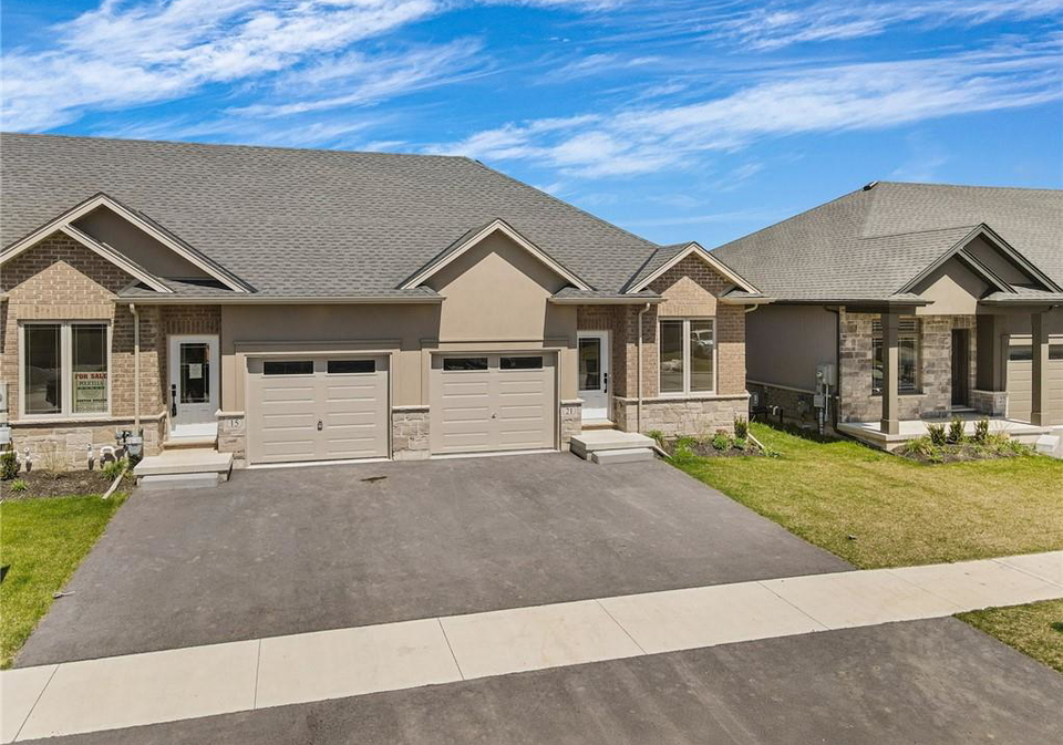 15-austin-drive-welland-ontario-40800457