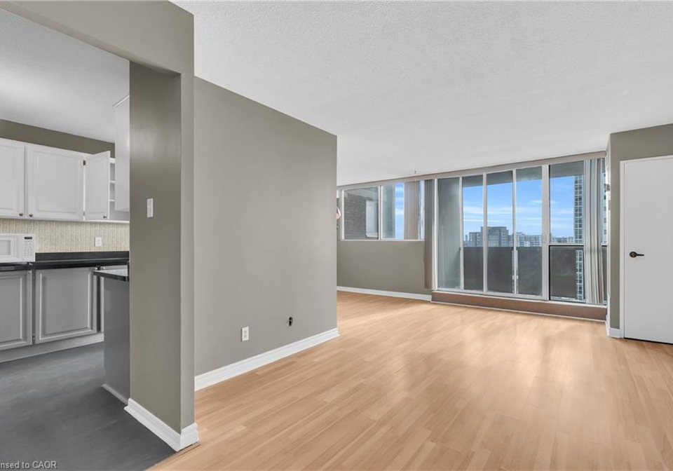 375-king-street-n-waterloo-ontario-40800472