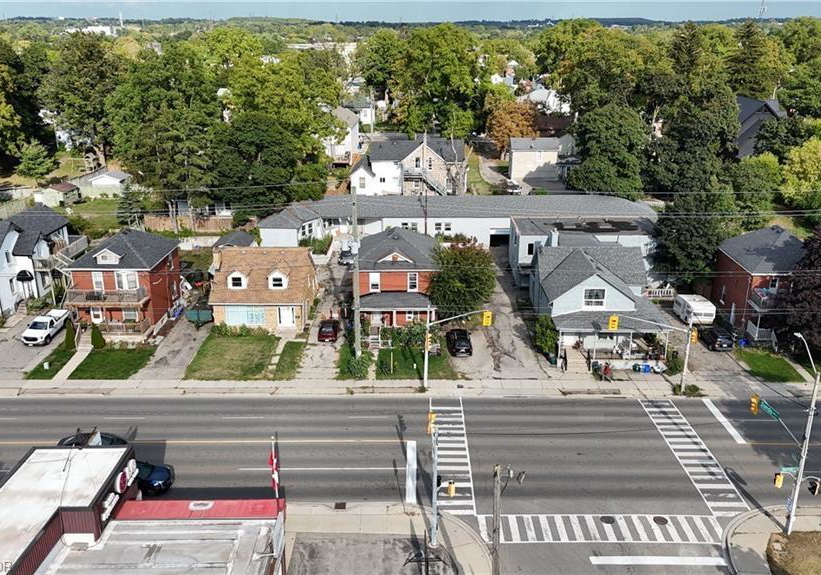 231-water-street-n-cambridge-ontario-40800493