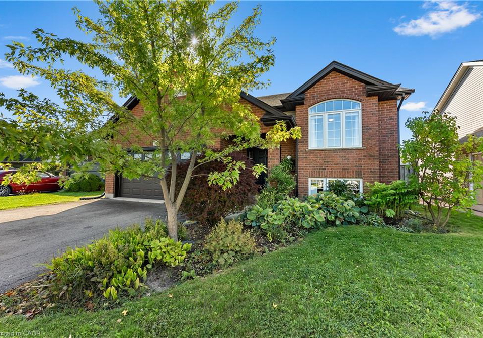 8-lindan-street-smithville-ontario-40800522
