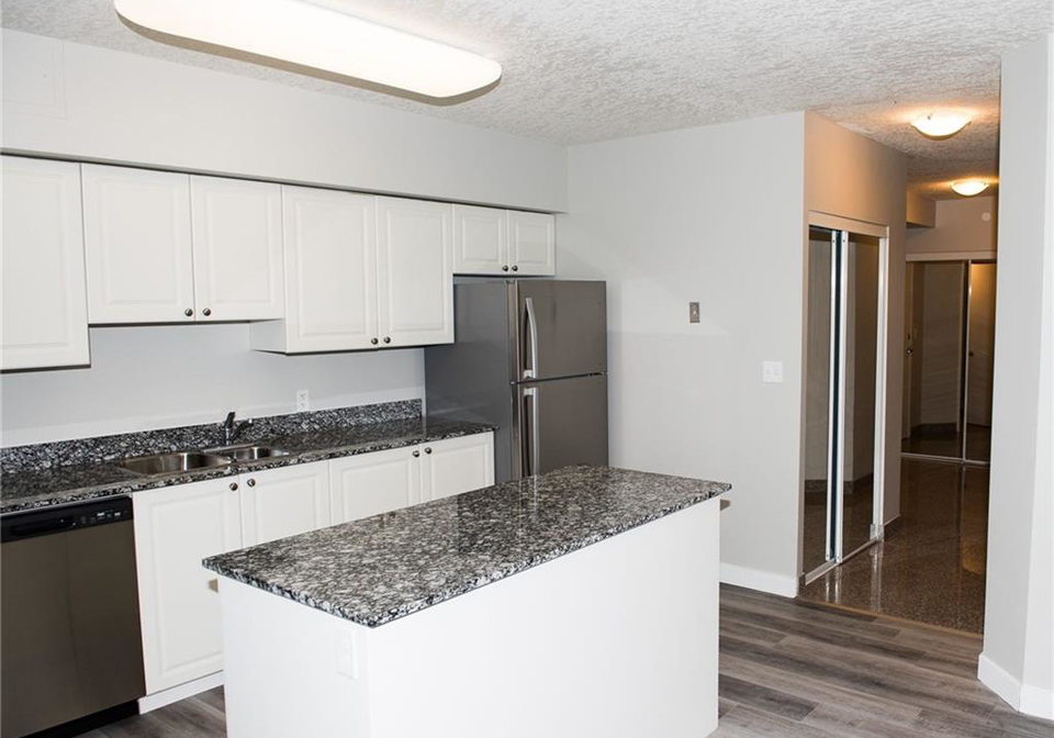 239-auburn-drive-waterloo-ontario-40800532