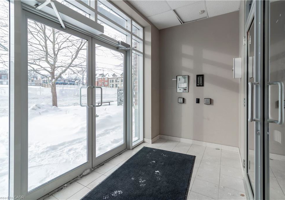 36-regina-street-n-waterloo-ontario-40800616