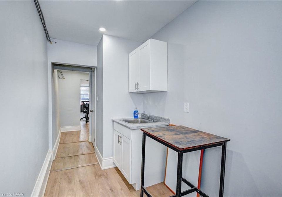 13-15-ainslie-street-n-cambridge-ontario-40800714
