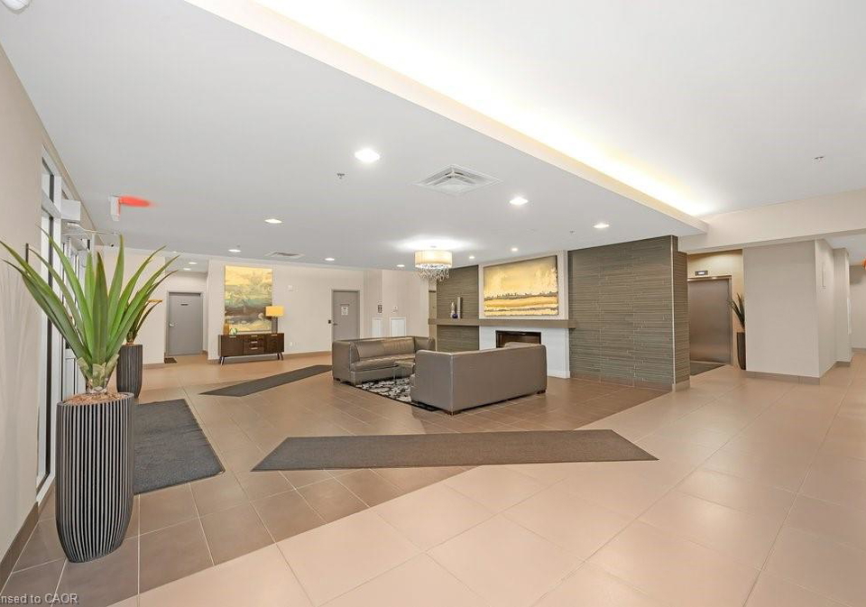 90-charlton-avenue-west-w-hamilton-ontario-40800737