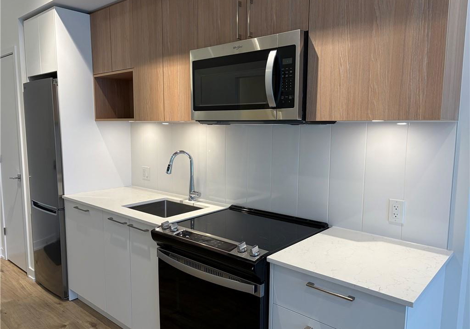 500-plains-road-e-burlington-ontario-40800750