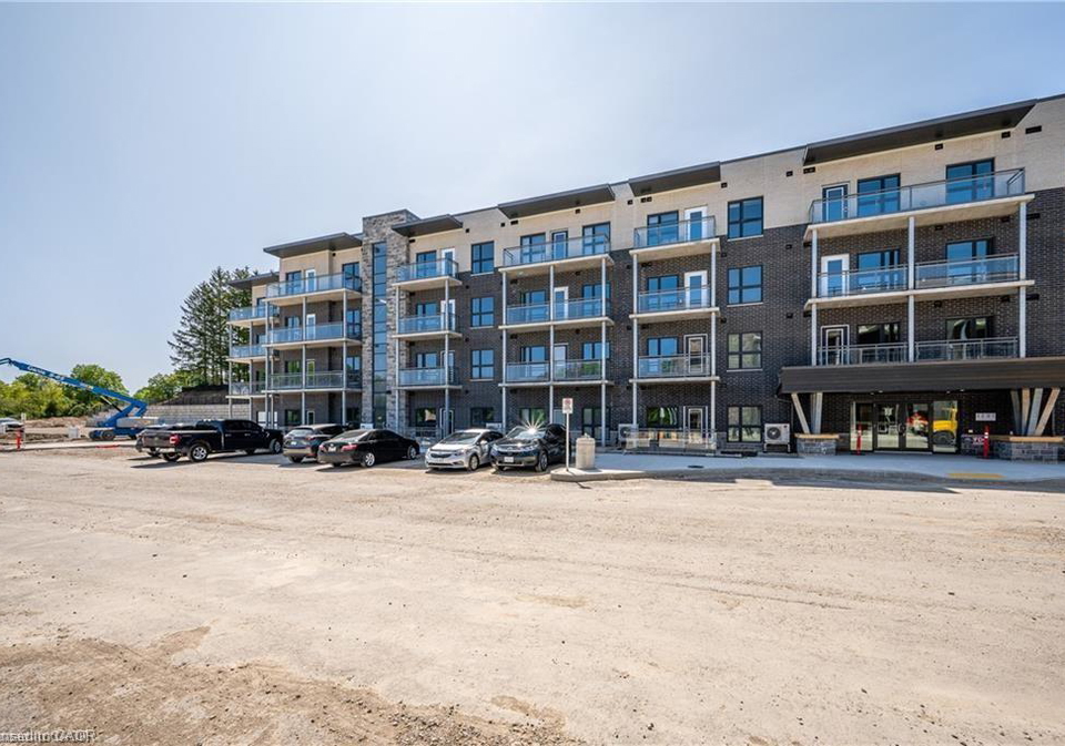 1201-lackner-place-kitchener-ontario-40800765