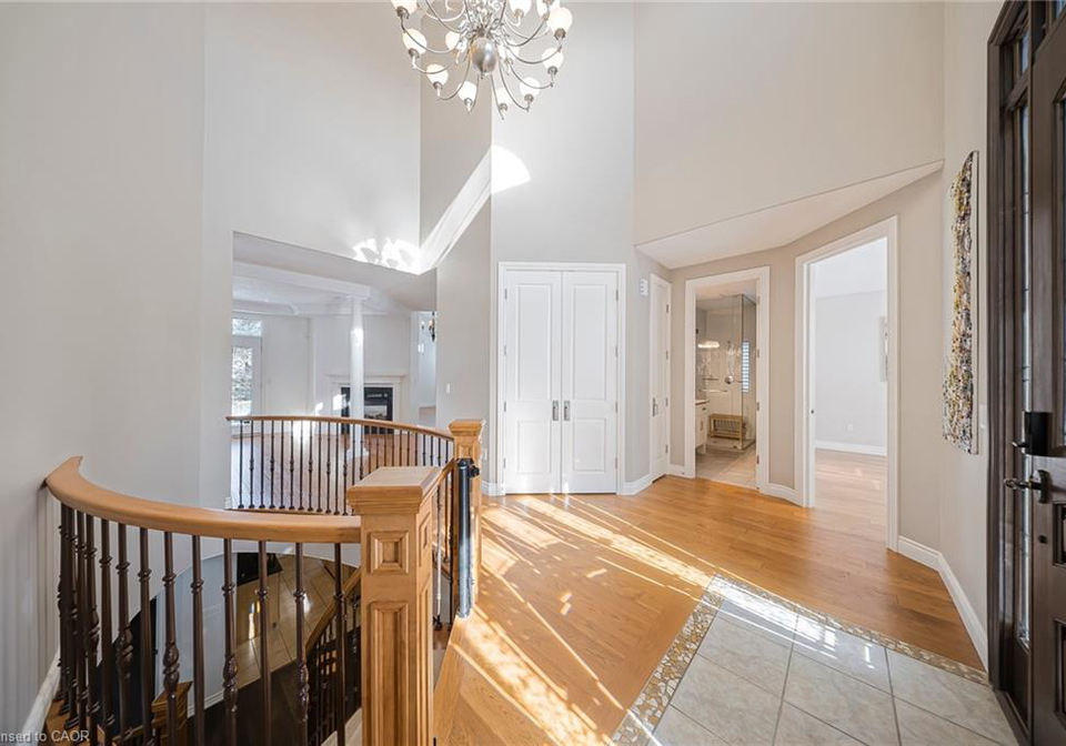 333-milla-court-waterloo-ontario-40800794