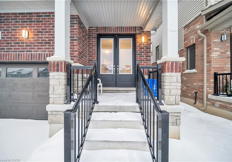 212-leslie-davis-street-ayr-ontario-40800919