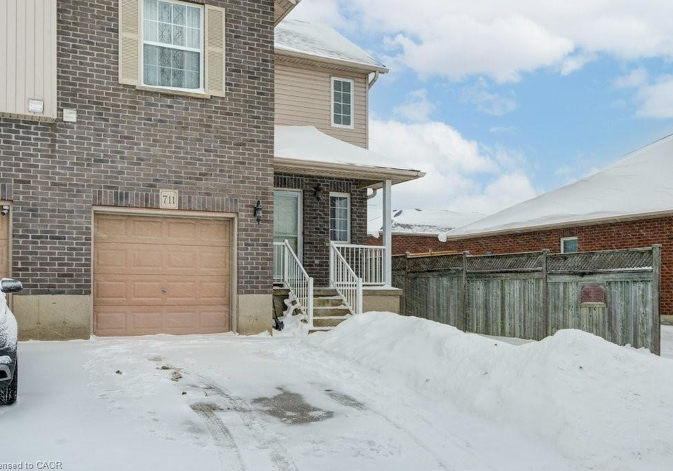 711-southwood-way-woodstock-ontario-40801044