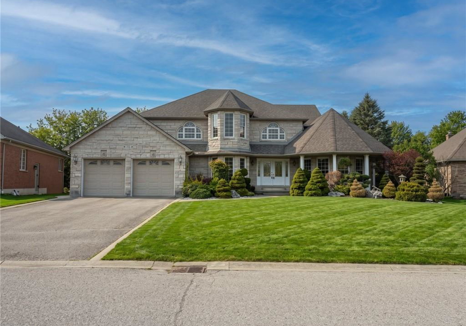15-royal-york-court-st-george-ontario-40801050