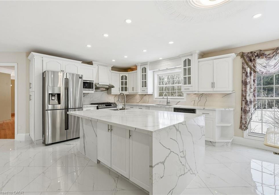 15-royal-york-court-st-george-ontario-40801050