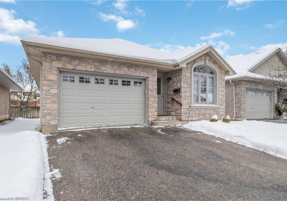 54-glenwood-drive-brantford-ontario-40801112