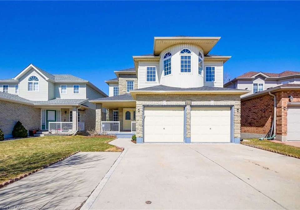 196-lena-crescent-cambridge-ontario-40801140