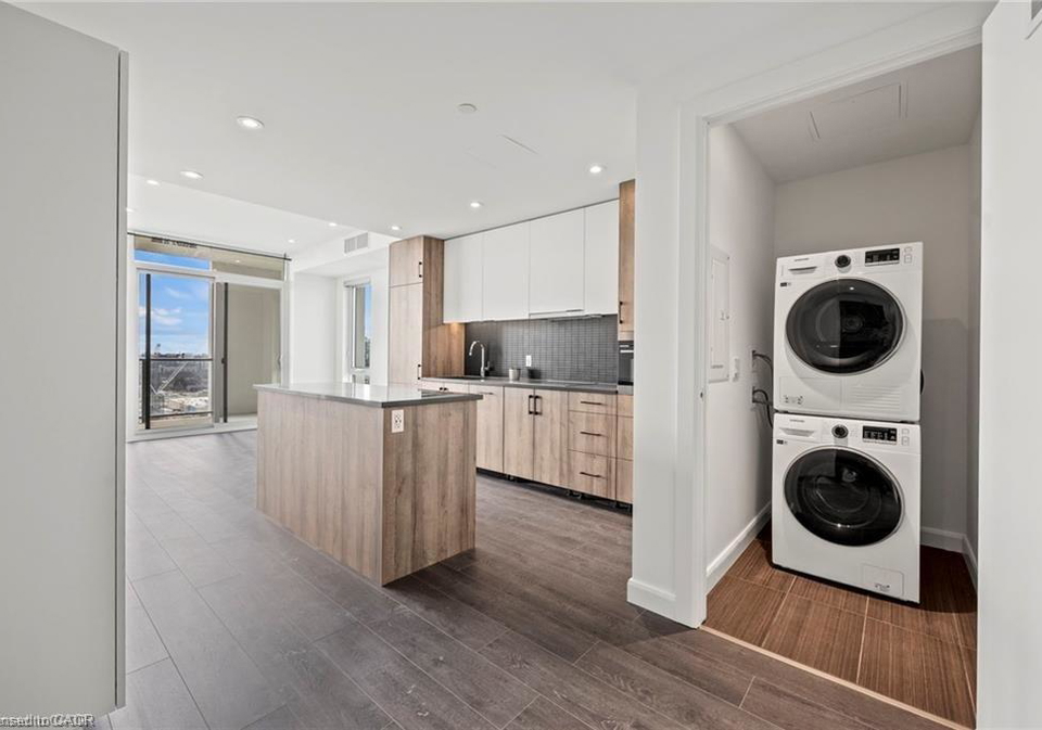 741-king-street-w-kitchener-ontario-40801219