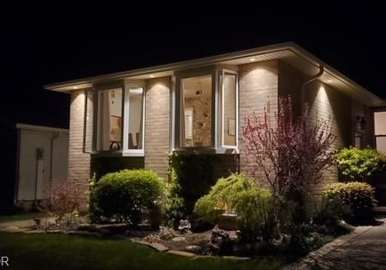 11-yorkdale-crescent-stoney-creek-ontario-40801257