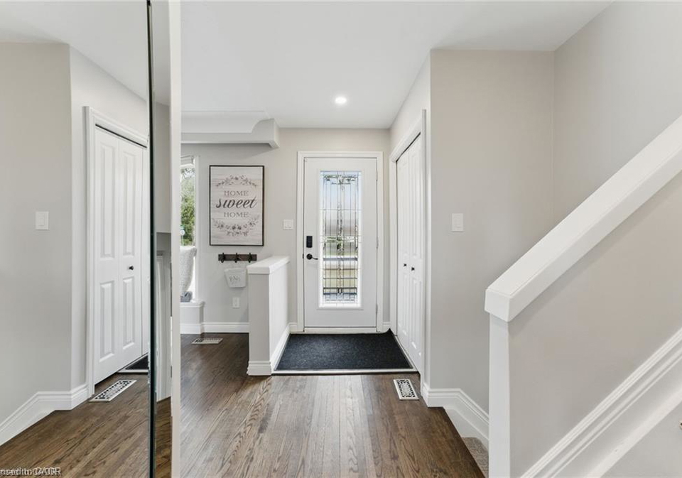 160-council-crescent-ancaster-ontario-40801262