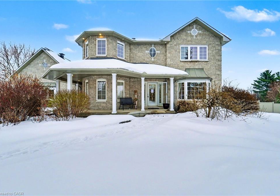 2500-lookout-drive-cumberland-ontario-40801264