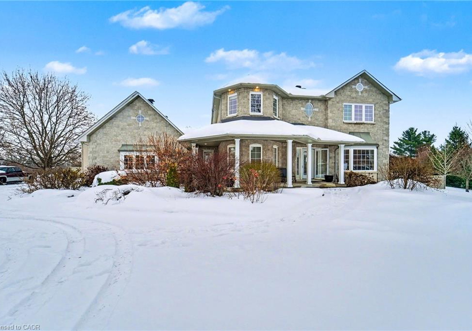 2500-lookout-drive-cumberland-ontario-40801264