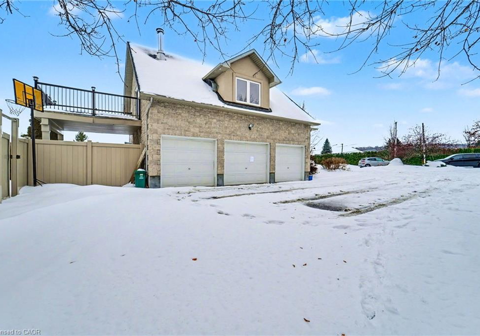 2500-lookout-drive-cumberland-ontario-40801264