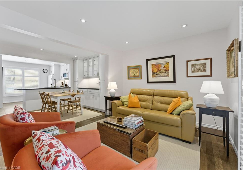1301-upper-gage-avenue-hamilton-ontario-40801277
