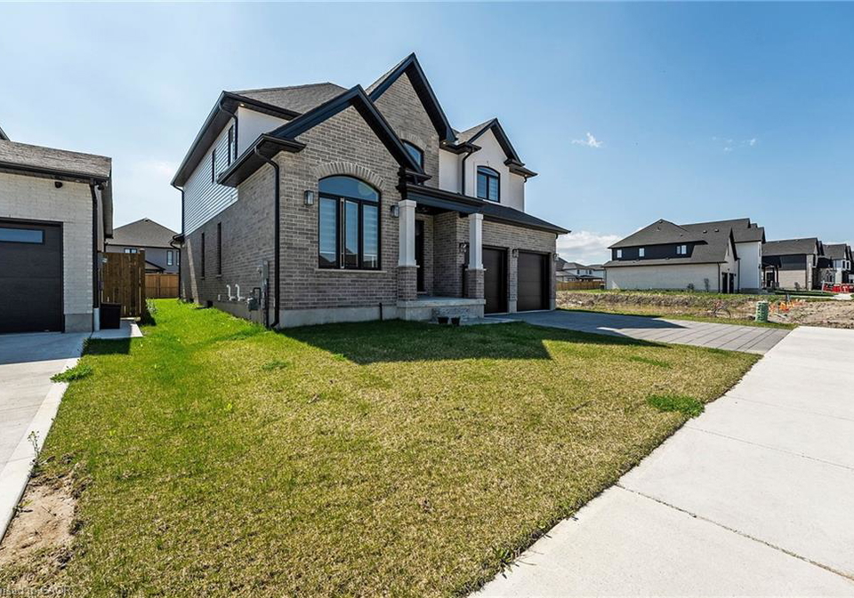 7266-silver-creek-circle-london-ontario-40801280