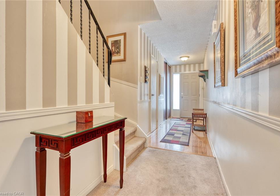2301-cavendish-drive-burlington-ontario-40801306