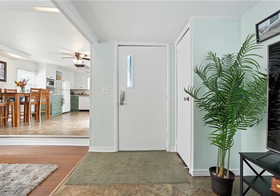 4588-martha-lane-beamsville-ontario-40801321
