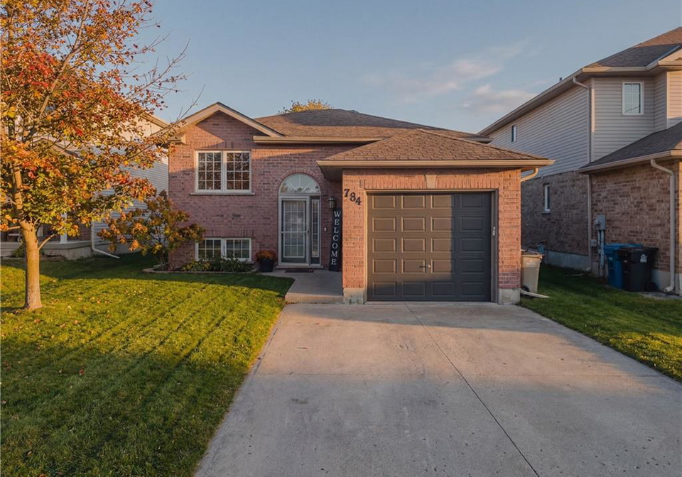 784-kincaid-street-listowel-ontario-40801339