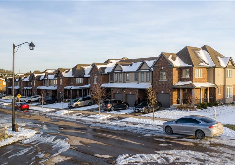 821-paris-boulevard-waterloo-ontario-40801341