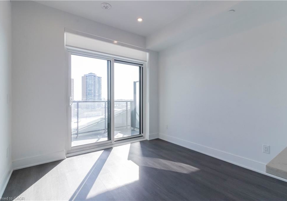 25-wellington-street-s-kitchener-ontario-40801359