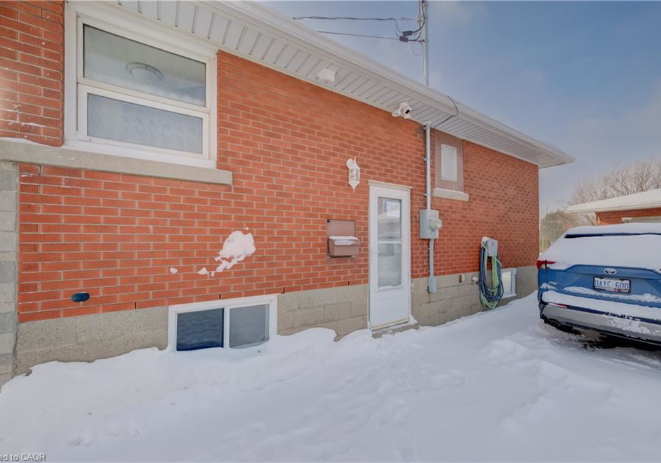 24-alderney-avenue-hamilton-ontario-40801425