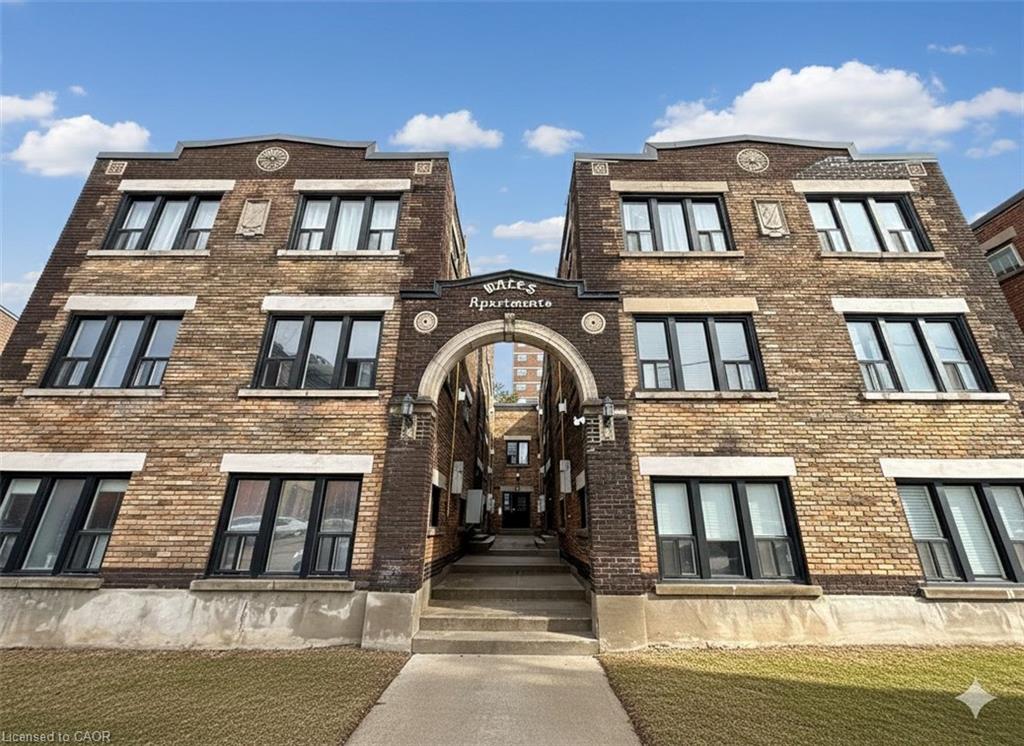 46-college-street-kitchener-ontario-40801495