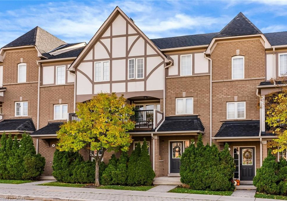 2321-parkhaven-boulevard-oakville-ontario-40801510